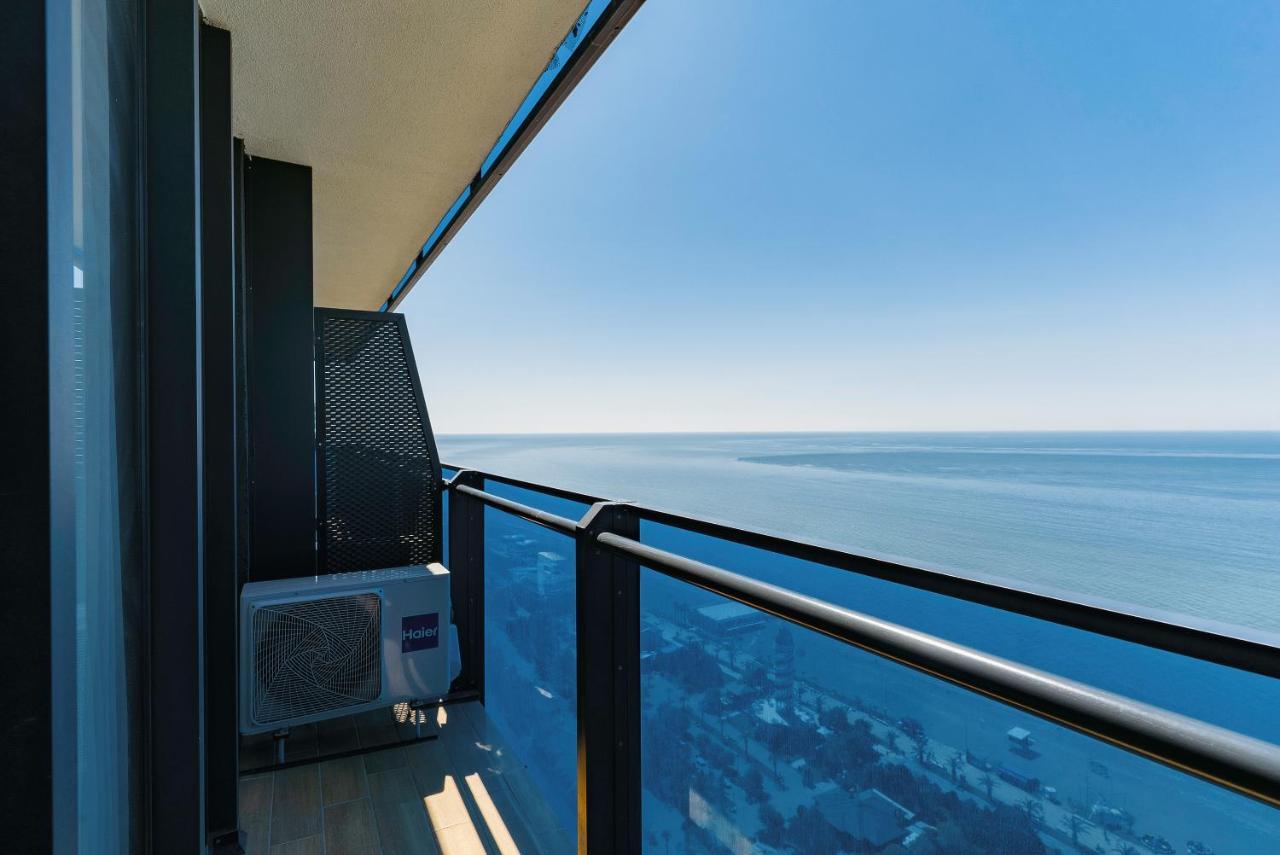 Manco Apartments Batumi Exterior foto