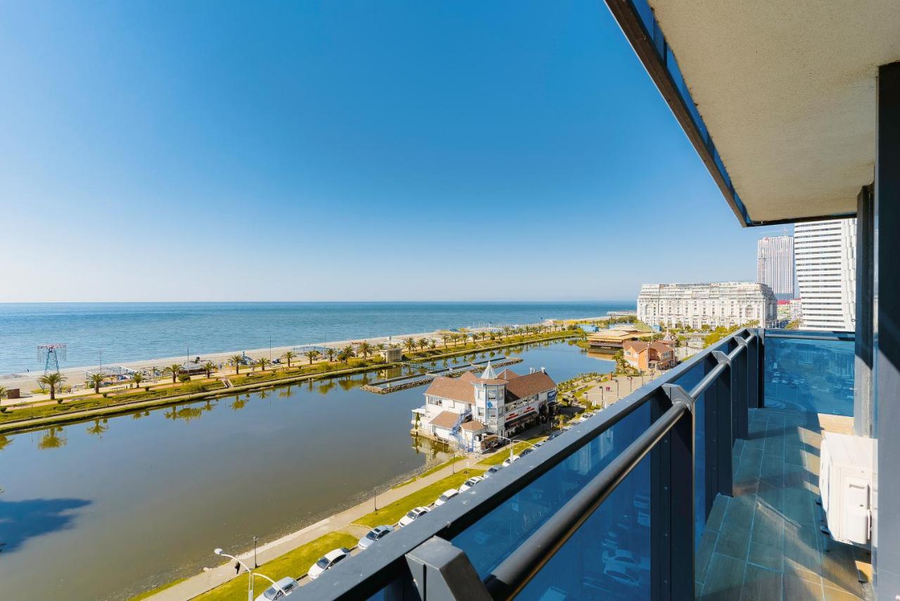 Manco Apartments Batumi Exterior foto