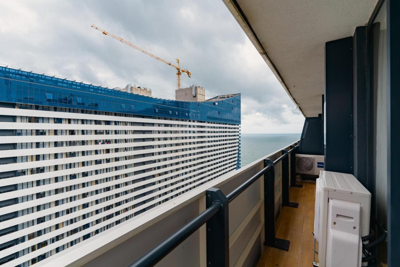 Manco Apartments Batumi Exterior foto